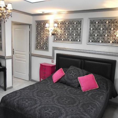 Les Belles Epoques B&B - Piscine - Terrasses - Brumisateurs - Proche Puy Du Fou Saint-Germain-sur-Moine Экстерьер фото