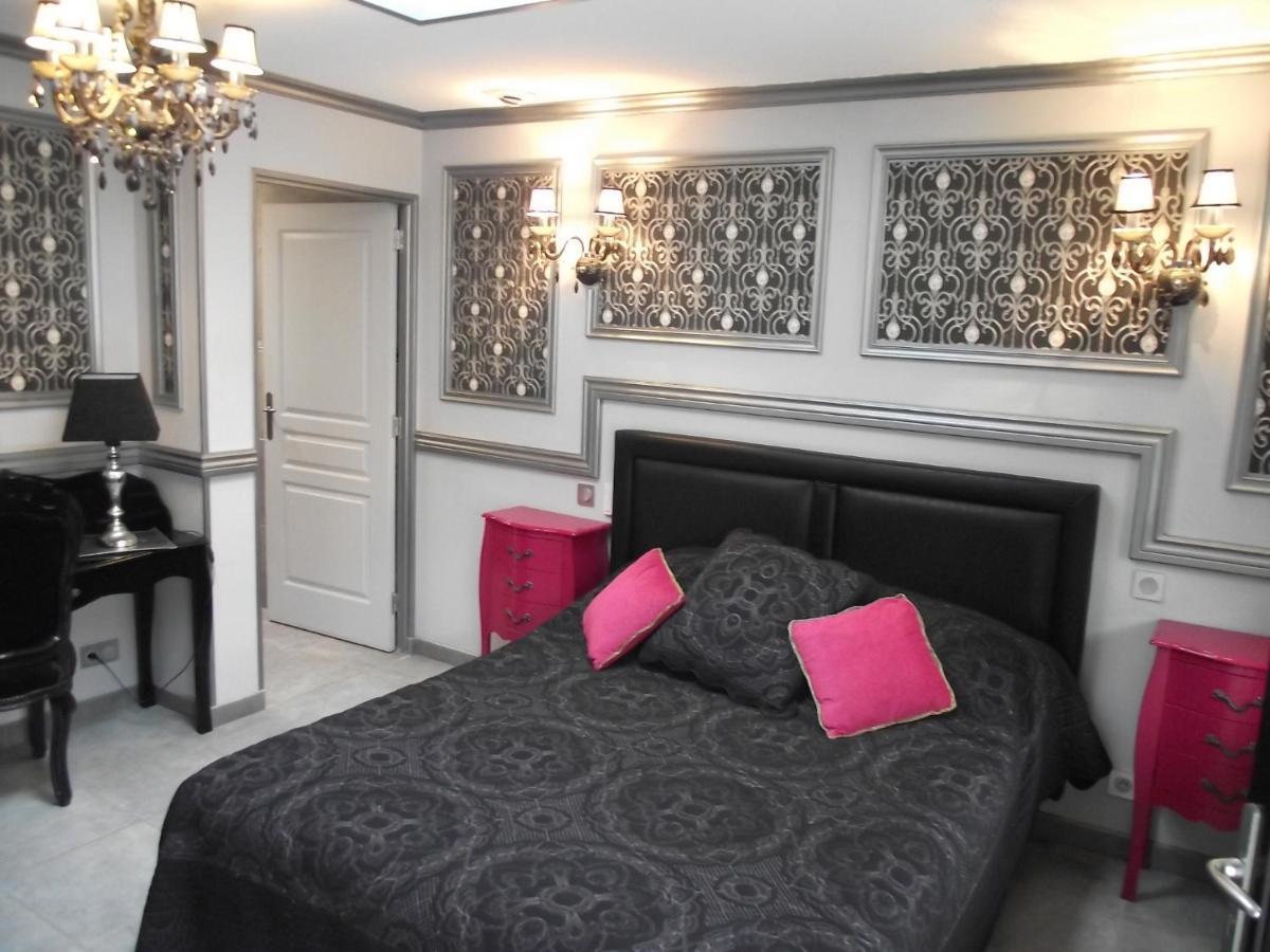 Les Belles Epoques B&B - Piscine - Terrasses - Brumisateurs - Proche Puy Du Fou Saint-Germain-sur-Moine Экстерьер фото