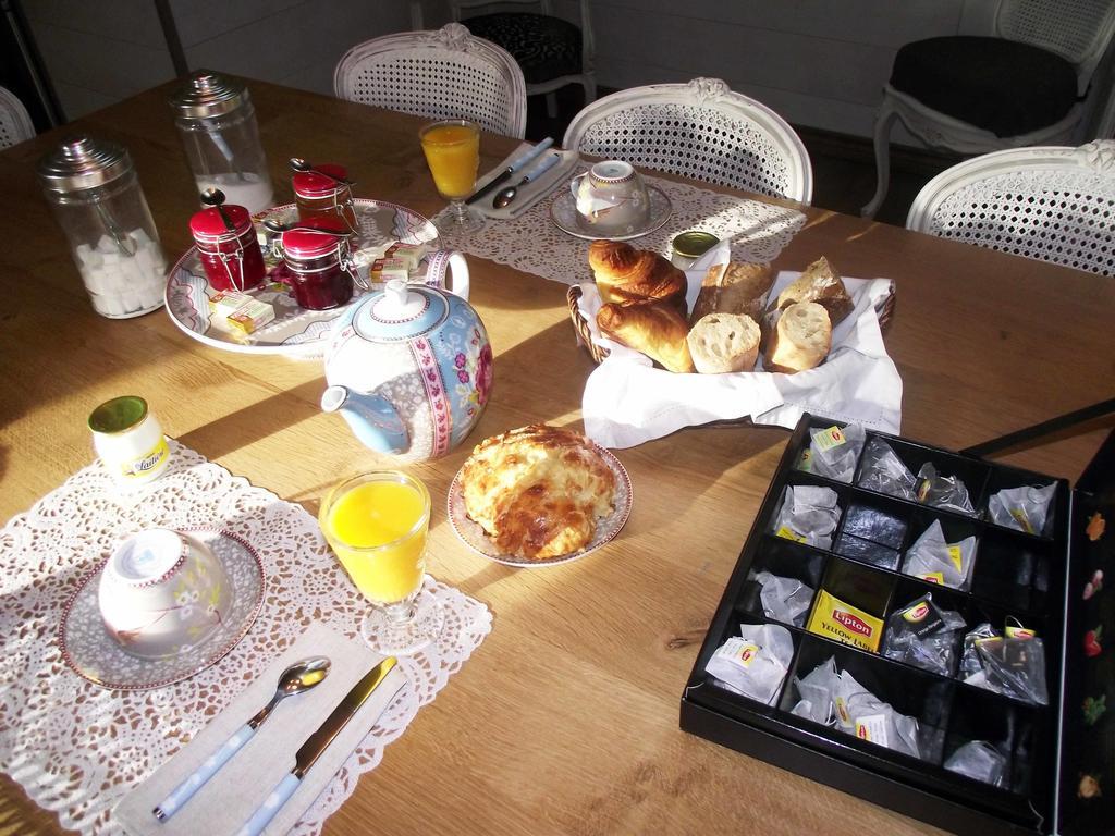Les Belles Epoques B&B - Piscine - Terrasses - Brumisateurs - Proche Puy Du Fou Saint-Germain-sur-Moine Экстерьер фото